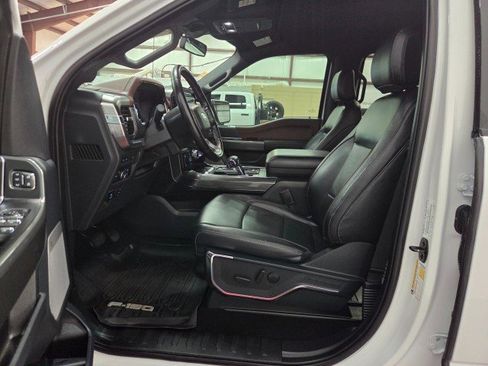 Used 2022 Ford F150 Lariat image 6