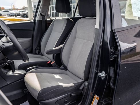 Used 2015 Chevrolet Trax LS image 7