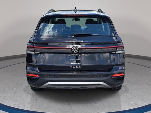 Certified 2025 Volkswagen Taos S FWD image 6