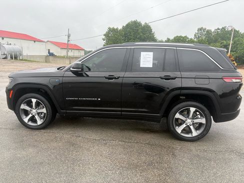 Used 2022 Jeep Grand Cherokee Limited 4xe AWD/4WD image 5