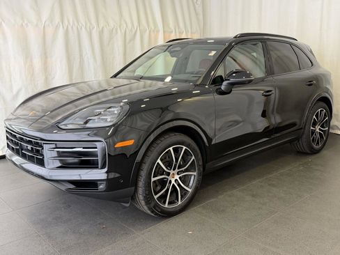 New 2026 Porsche Cayenne image 1