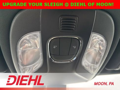 New 2025 Jeep Compass Sport image 30