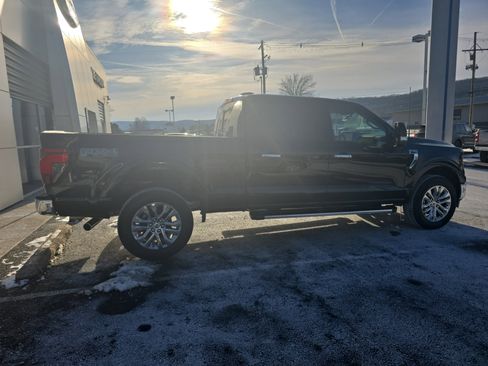 New 2025 Ford F150 XLT w/ Equipment Group 302A MID image 2