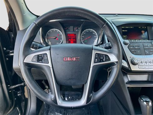 Used 2017 GMC Terrain SLT w/ Open Road Package image 11