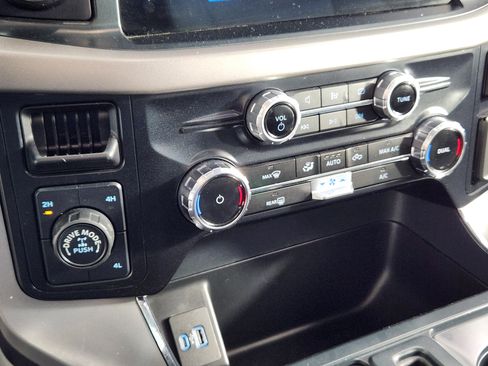 Used 2024 Ford F150 XLT w/ Mobile Office Package image 24