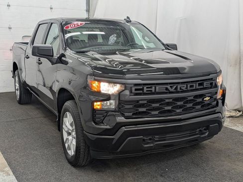 Used 2024 Chevrolet Silverado 1500 Custom image 22