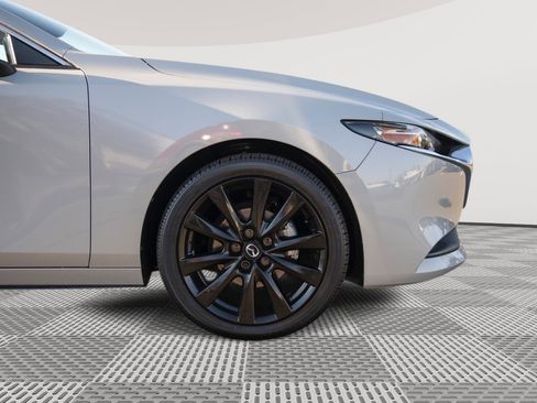 Used 2025 MAZDA MAZDA3 s image 23