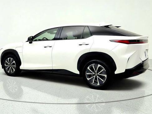 Used 2024 Lexus RZ 450e Premium w/ Technology Package AWD/4WD image 7