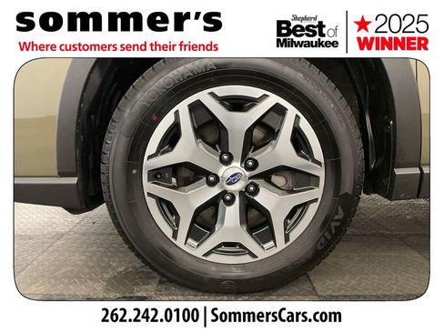 Certified 2023 Subaru Forester Premium image 24