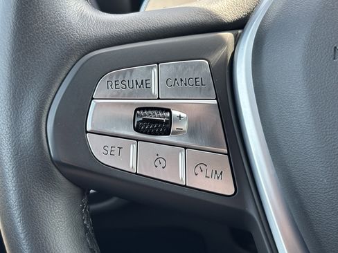 Used 2024 BMW X3 sDrive30i w/ Premium Package image 19