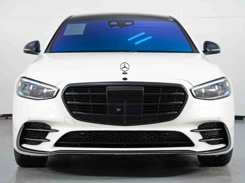 Used 2023 Mercedes-Benz S 580 4MATIC Sedan image 7