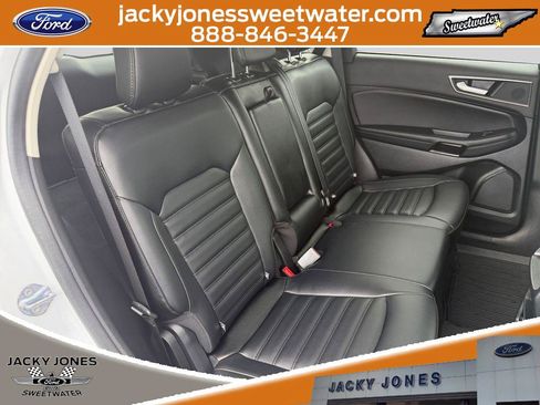Certified 2024 Ford Edge SEL w/ Convenience Package AWD/4WD image 18