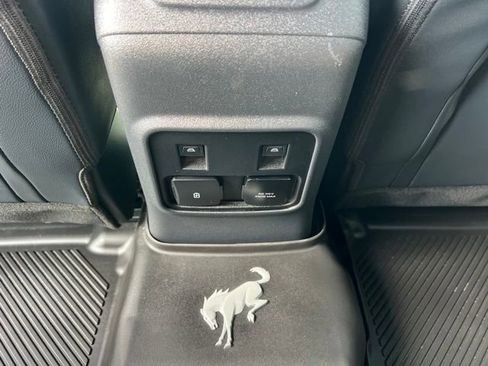 Used 2024 Ford Bronco Wildtrak AWD/4WD image 16