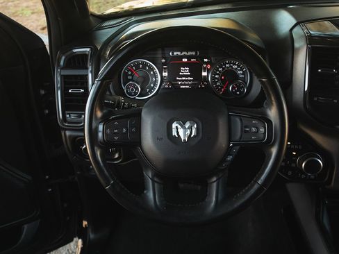 Used 2022 RAM 1500 Big Horn w/ Built-to-serve Edition image 33