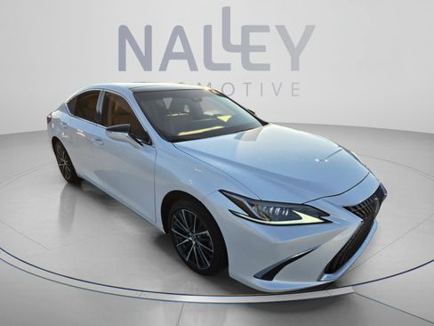 Used 2024 Lexus ES 350 w/ Premium Package FWD image 6