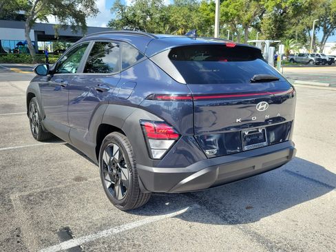 Used 2025 Hyundai Kona SEL FWD image 7