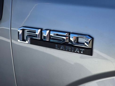 Used 2019 Ford F150 Lariat image 14