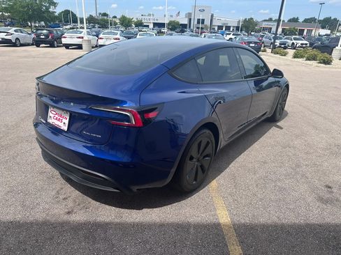 Used 2025 Tesla Model 3 Long Range AWD/4WD image 5