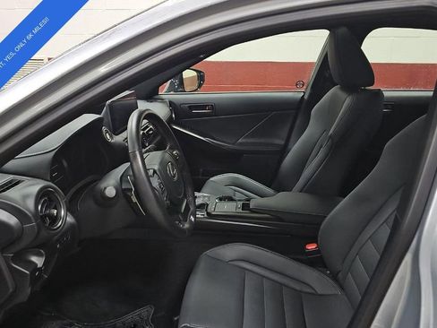 Used 2023 Lexus IS 350 F Sport image 4