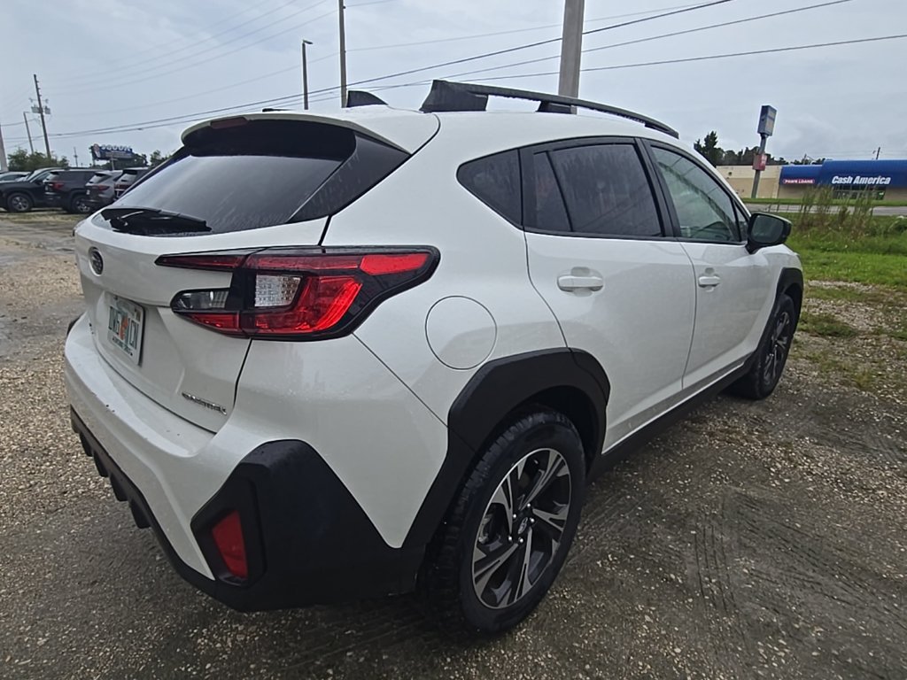 Used 2025 Subaru Crosstrek 2.5i Premium AWD/4WD image 8