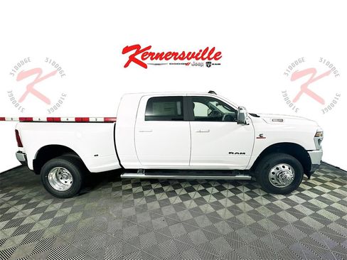 New 2025 RAM 3500 Laramie image 8