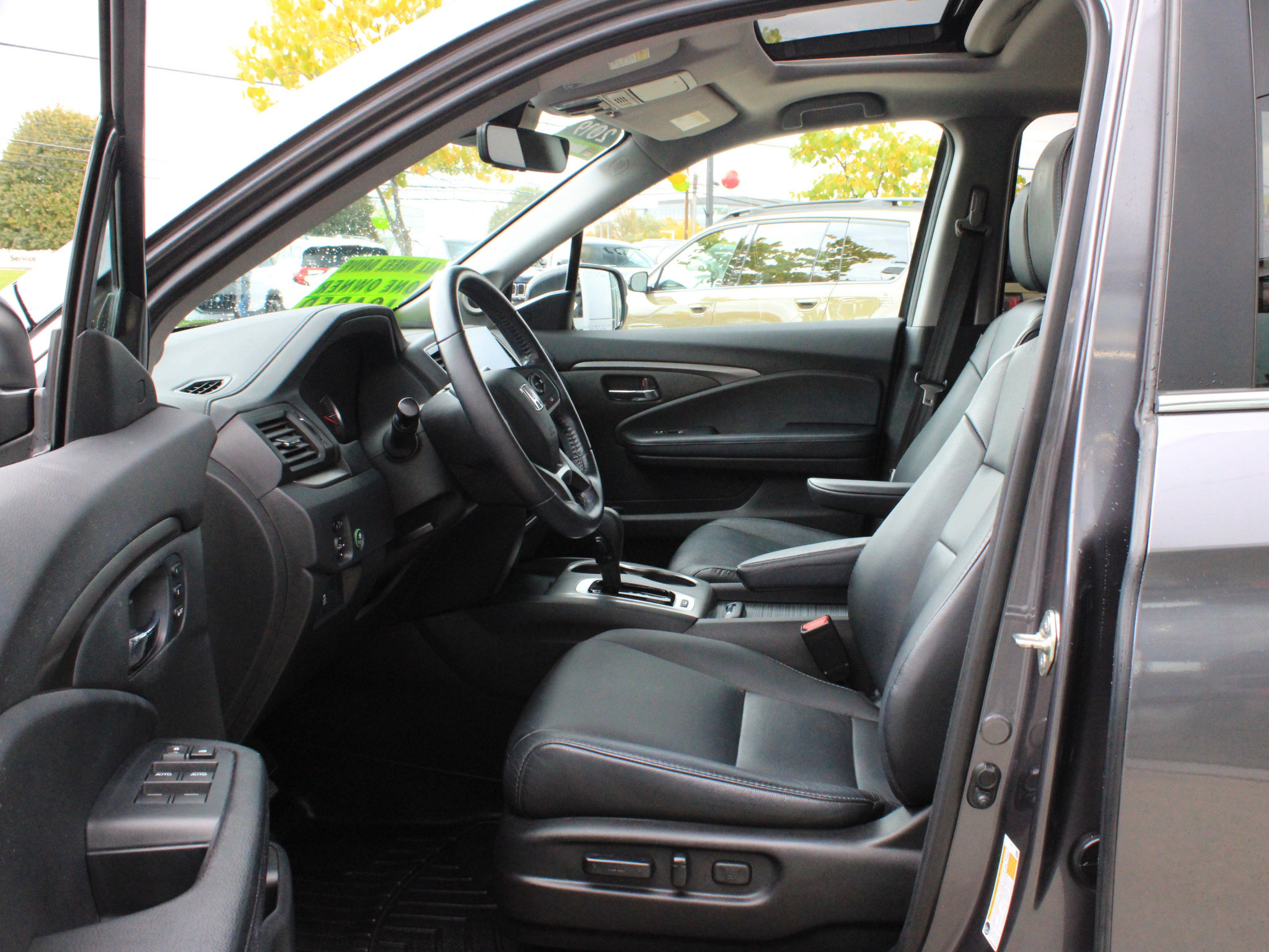 Used 2019 Honda Pilot EX-L image 11