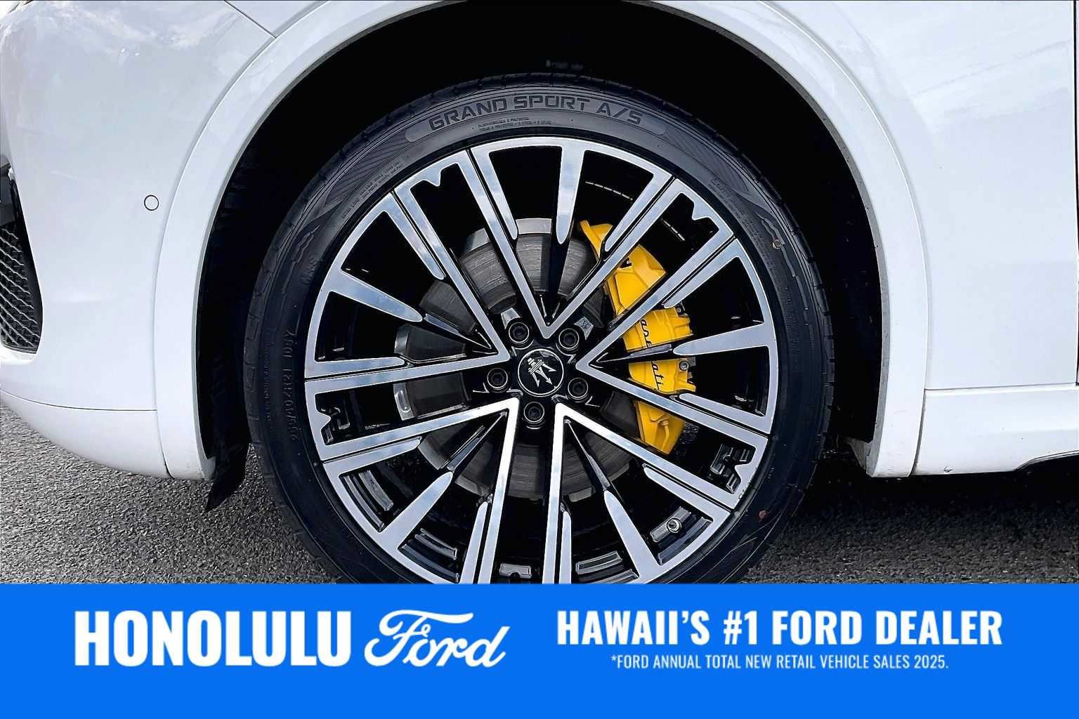 Used 2023 Maserati Grecale Modena AWD/4WD image 8