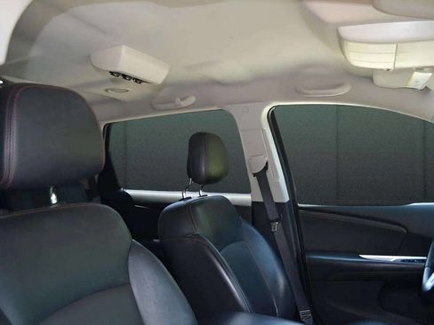 Used 2017 Dodge Journey GT image 26