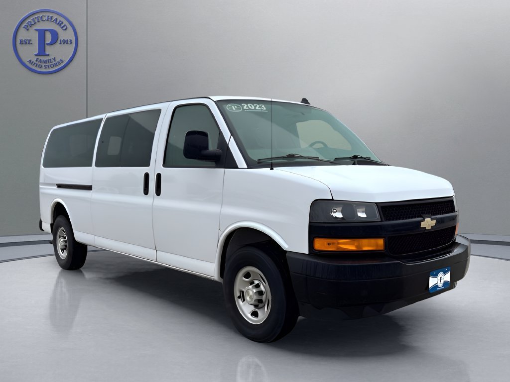 Used 2023 Chevrolet Express 3500 LS RWD image 1