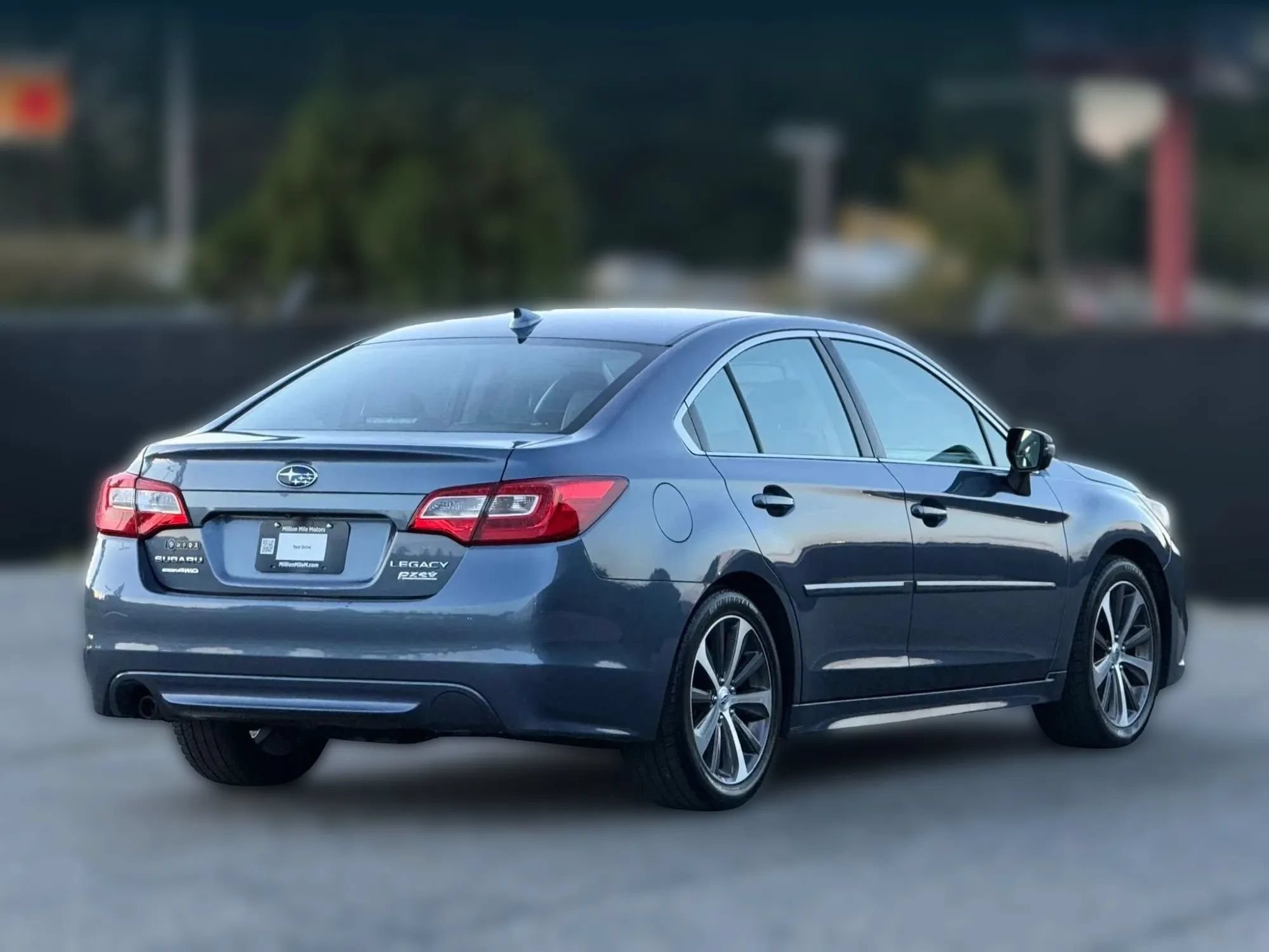 Used 2016 Subaru Legacy 2.5i Limited AWD/4WD image 9