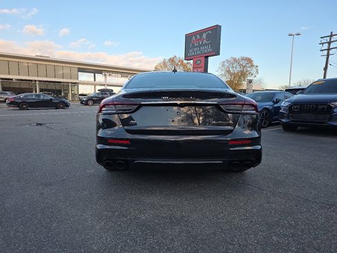 Used 2022 Maserati Quattroporte Modena Q4 image 14