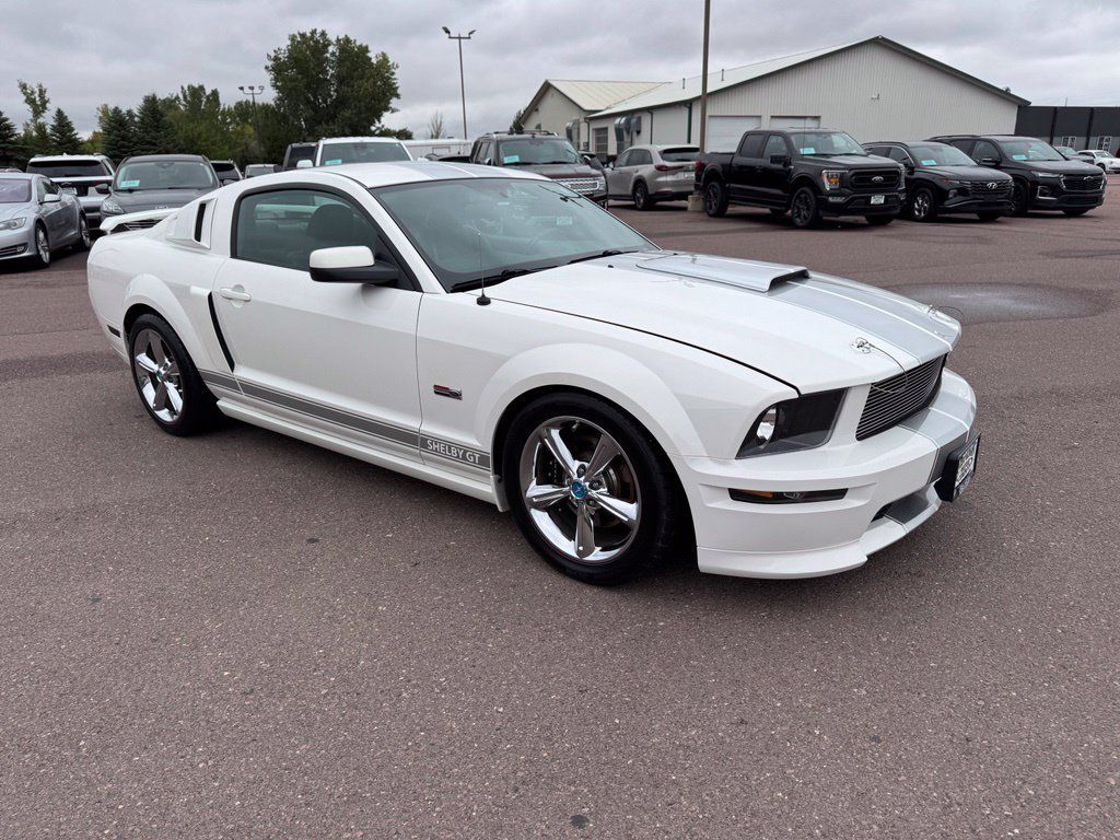 Used 2007 Ford Mustang GT Premium RWD image 7