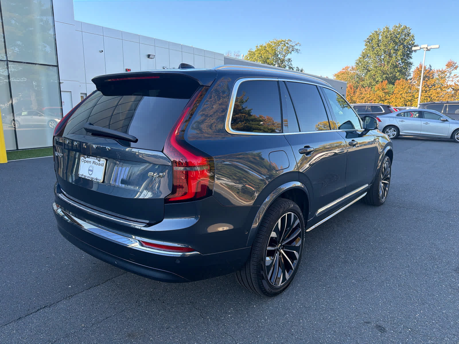 Used 2027 Volvo XC90 B6 Ultra AWD/4WD image 8
