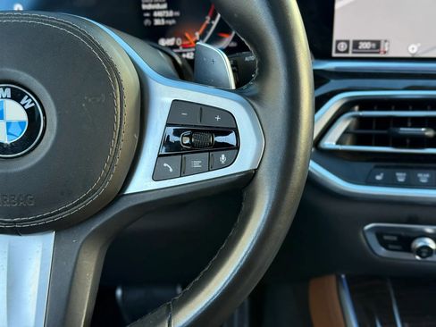 Used 2019 BMW X5 xDrive40i w/ M Sport Package image 19