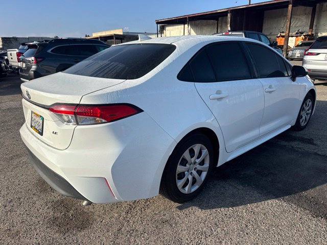 Used 2026 Toyota Corolla LE FWD image 5