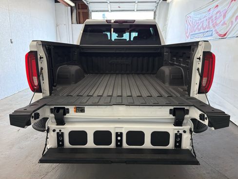 Certified 2024 GMC Sierra 1500 AT4 w/ Technology Package image 7