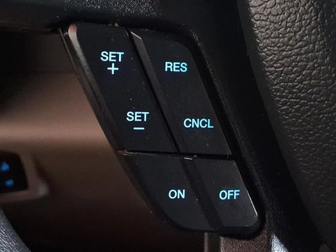 Used 2022 Ford F250 XLT AWD/4WD image 25