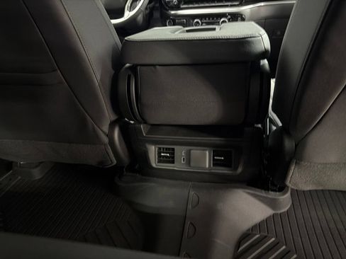 New 2026 Chevrolet Silverado 1500 LT w/ Z71 Off-Road Package AWD/4WD image 20
