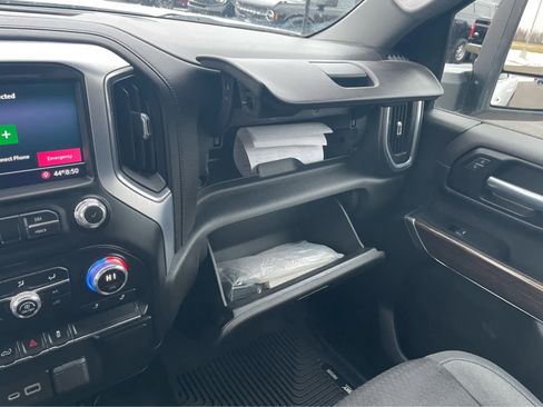 Used 2022 GMC Sierra 2500 SLE w/ SLE Convenience Package image 24