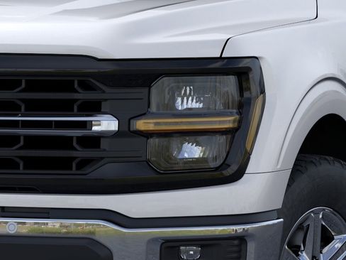 New 2025 Ford F150 XLT w/ Equipment Group 302A MID AWD/4WD image 18