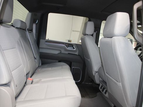 Used 2025 Chevrolet Silverado 2500 LT w/ Convenience Package image 21