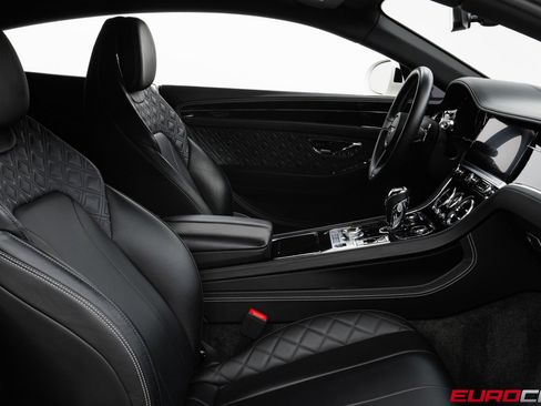 Used 2020 Bentley Continental GT V8 First Edition image 31