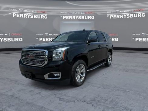 Used 2018 GMC Yukon SLE w/ SLE Value Package AWD/4WD image 3