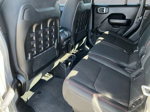 Used 2020 Jeep Gladiator Rubicon image 14