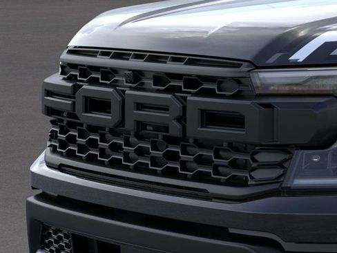 New 2025 Ford Ranger Raptor image 17