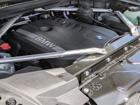 New 2026 BMW X5 xDrive40i w/ Premium Package AWD/4WD image 18
