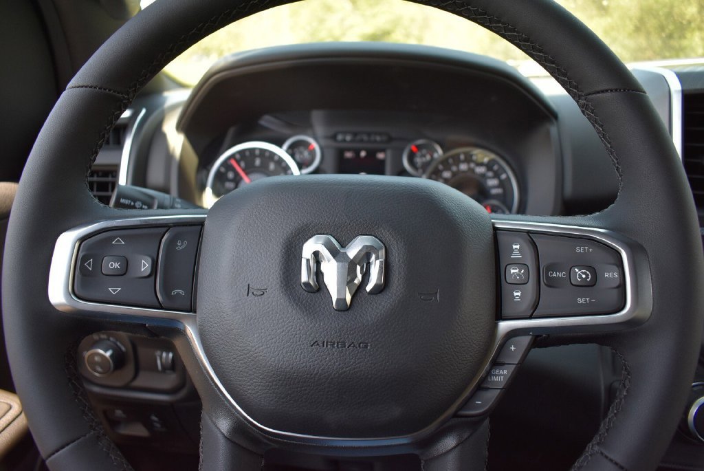 New 2026 RAM 1500 Big Horn AWD/4WD image 14