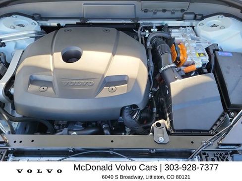 New 2026 Volvo XC60 T8 Ultra w/ Protection Package Premier AWD/4WD image 21