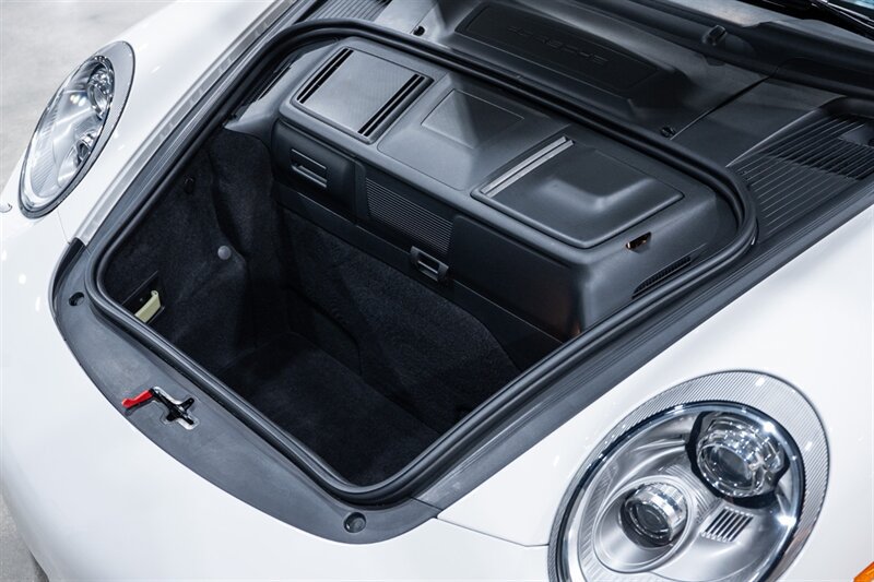 Used 2013 Porsche 911 Turbo S AWD/4WD image 38