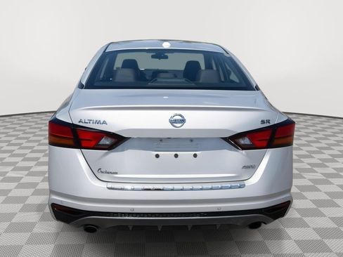 Used 2022 Nissan Altima 2.5 SR AWD/4WD image 6